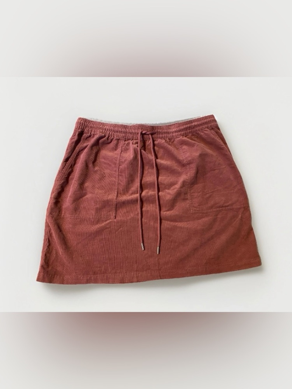 Loft XL mauve pull on elastic waist above knee corduroy skirt
